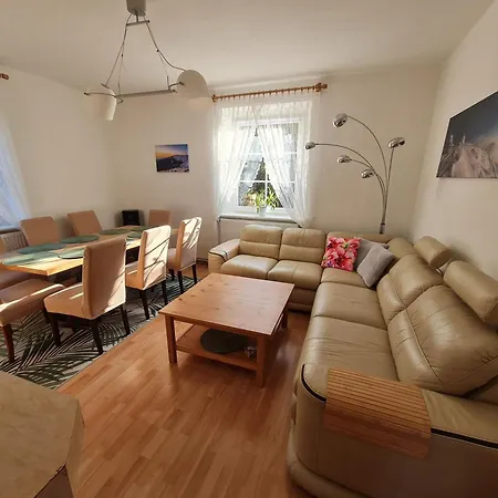 Lesna Z Ogrodem Apartamento