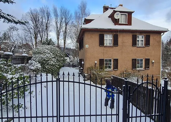 Apartmán Lesna Z Ogrodem Sklářská Poruba